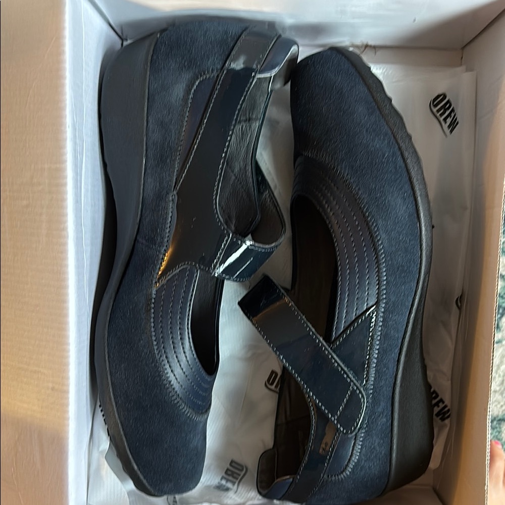 Genoa by DREW Mary Jane leather Flats Loafers. WIDE WIDTH - Picture 12 of 12
